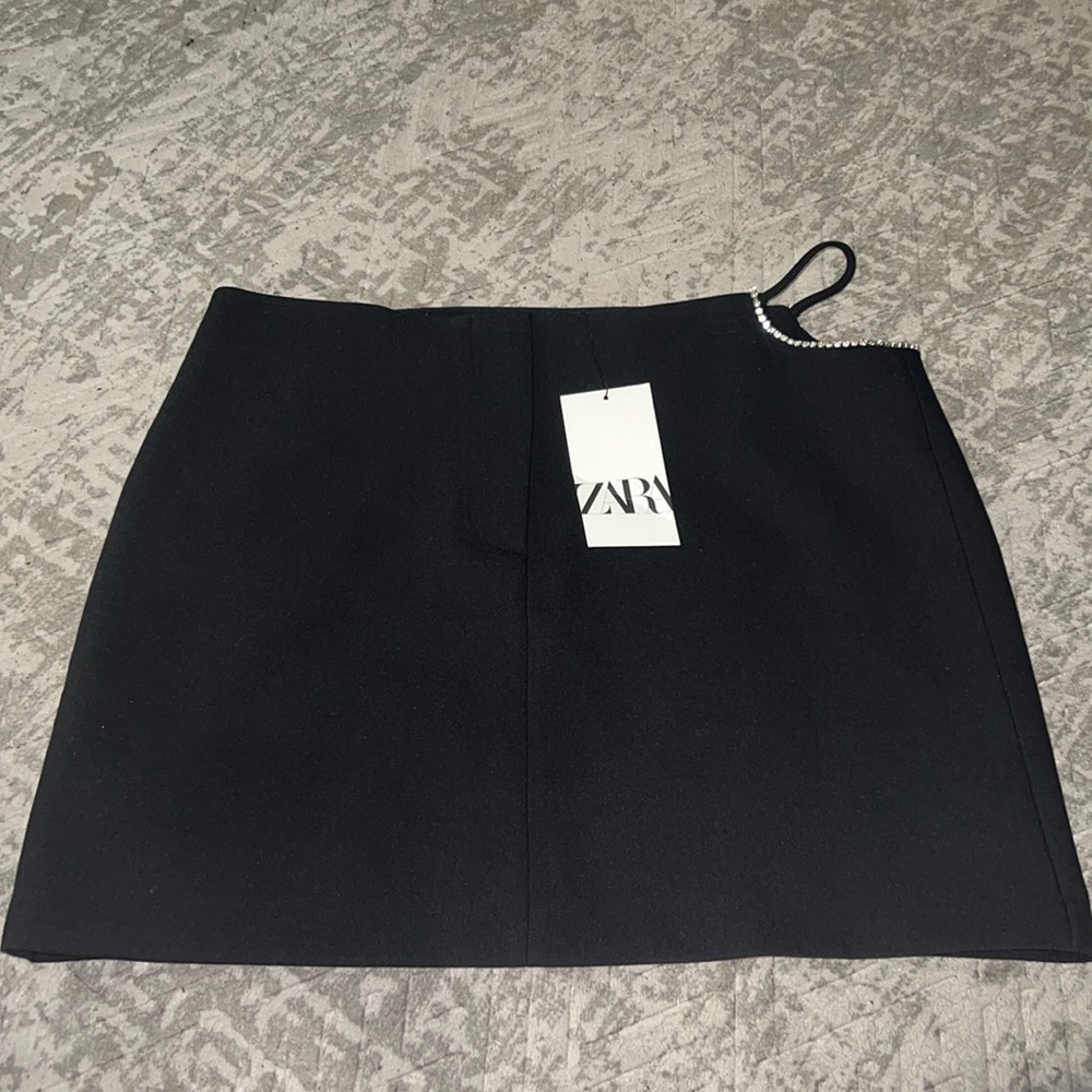 Black mini Zara skirt